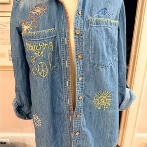 Pilcro Anthropologie Embroidered Denim Button Down Shirt Beachy Boho XS